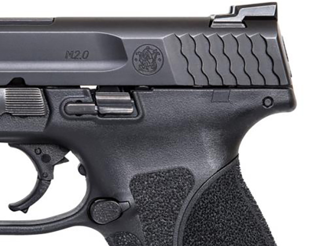 Smith & Wesson M&P M2.0 Compact pistol serrations