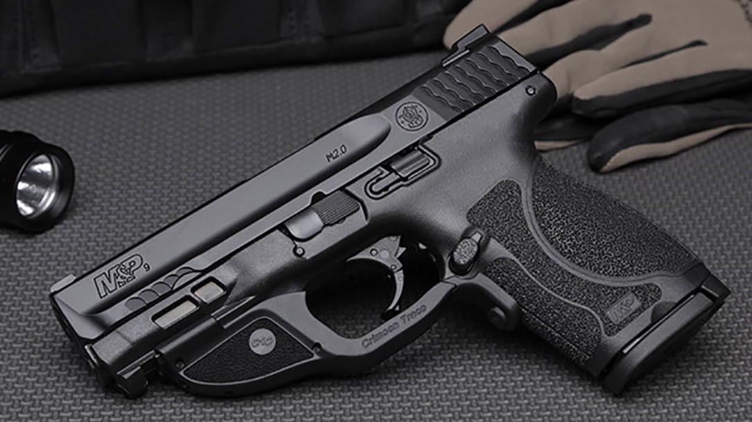 smith wesson M&P M2.0 Compact pistol beauty shot