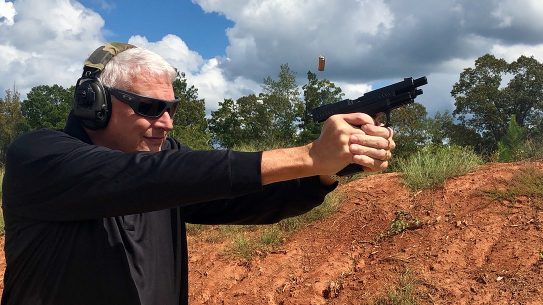 Springfield XDM 10mm Pistol range