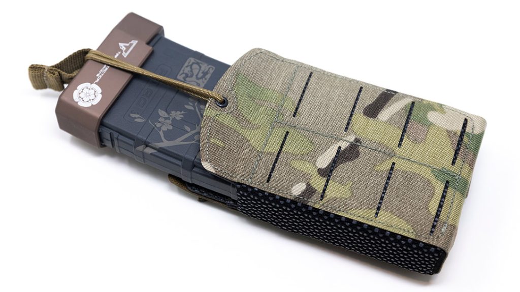 Whether you place 1 or 2, a rifle magazine pouch belong in the 5 items on your battle belt.